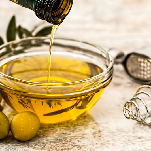 Conservazione dell'olio extravergine di oliva: perché l'acciaio inox è la soluzione ideale